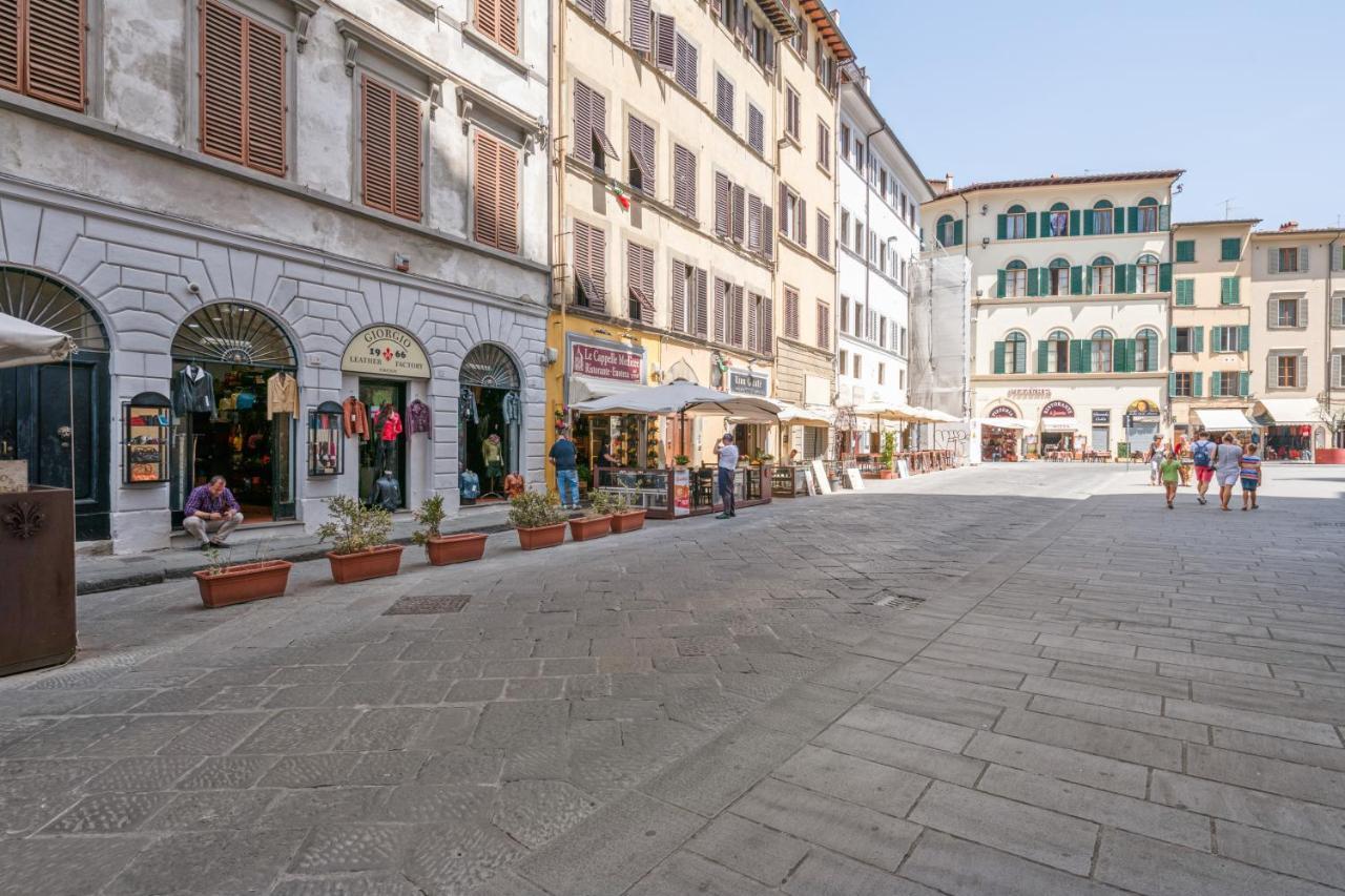 Raffaello Central Elegant Apartment Флоренція Екстер'єр фото
